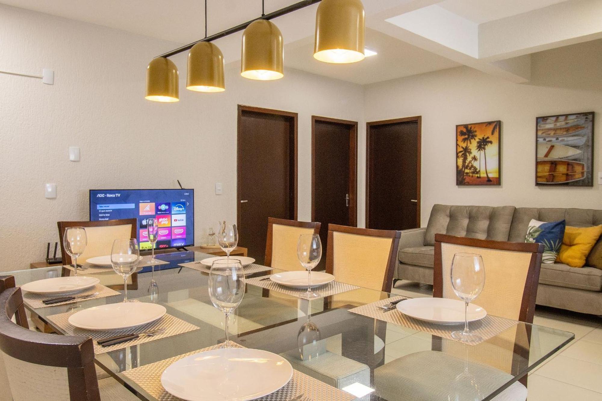 Joa33 - 3 Dorm, Climatizado, Garagem Apartamento *