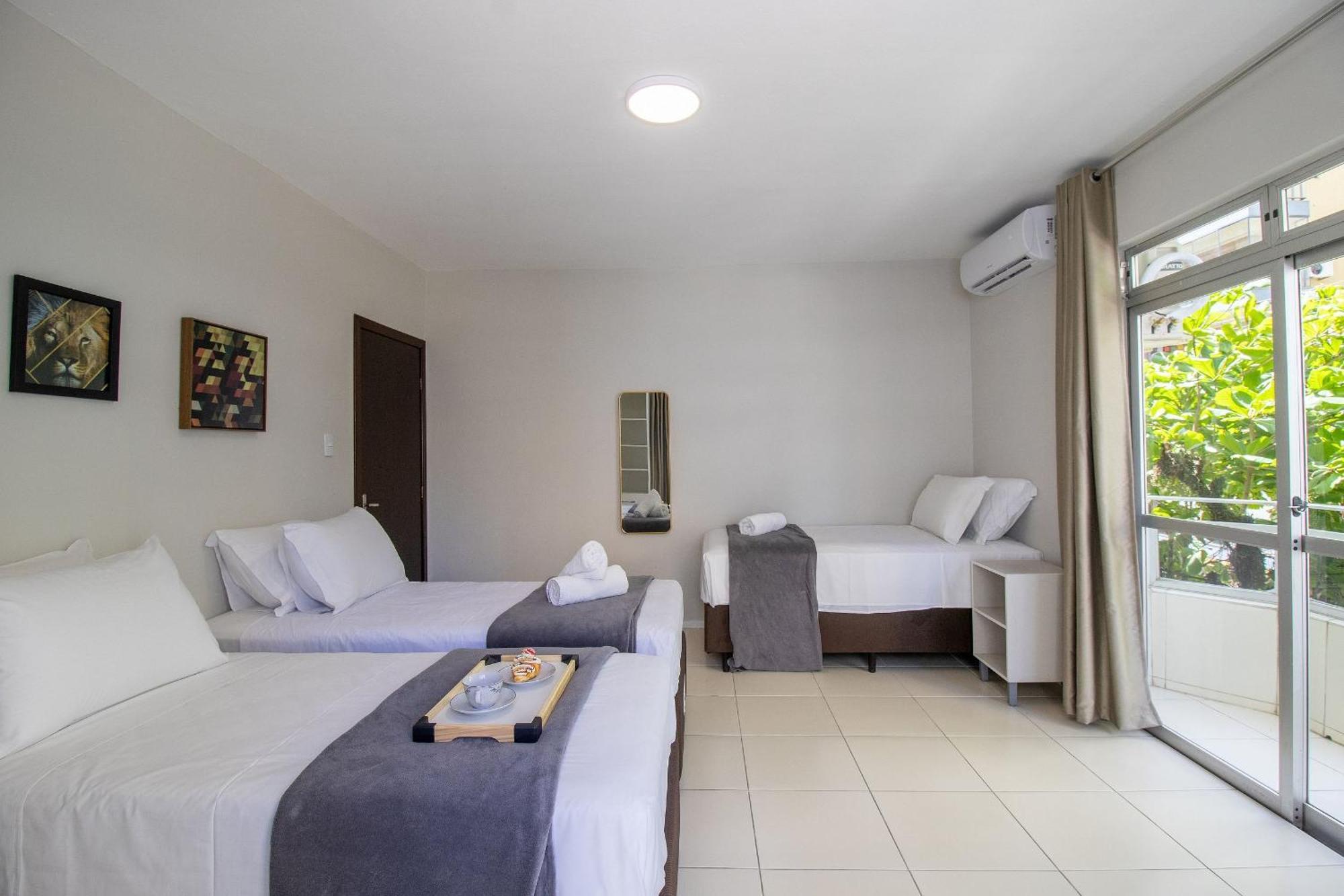 Joa33 - 3 Dorm, Climatizado, Garagem